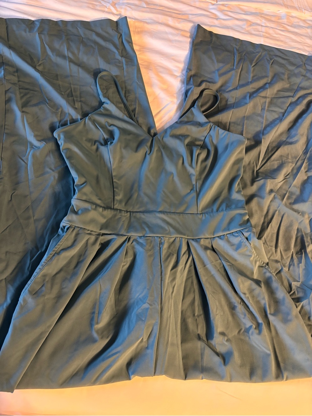 HALARA Sleeveless V-Neck Full jumpsuit in Slate Blue